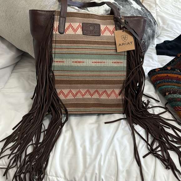 Ariat purse brand new with tags - Picture 1 of 1